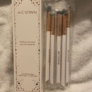 5 pc. Brush set CROWN